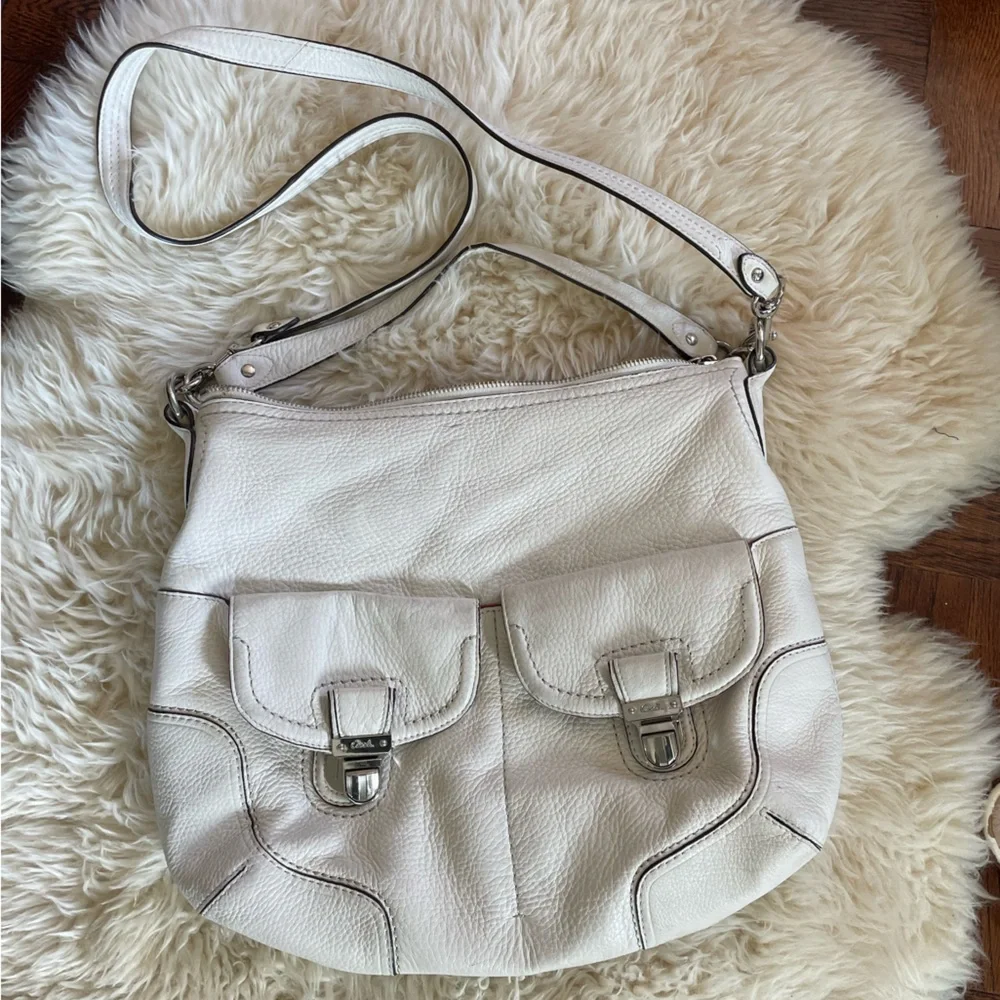 Vtg Coach Poppy Avery hobo/crossbody bag white pebbled leather